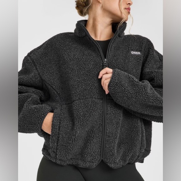 ZIP THROUGH FLEECE JACKET - Picture 6 of 7